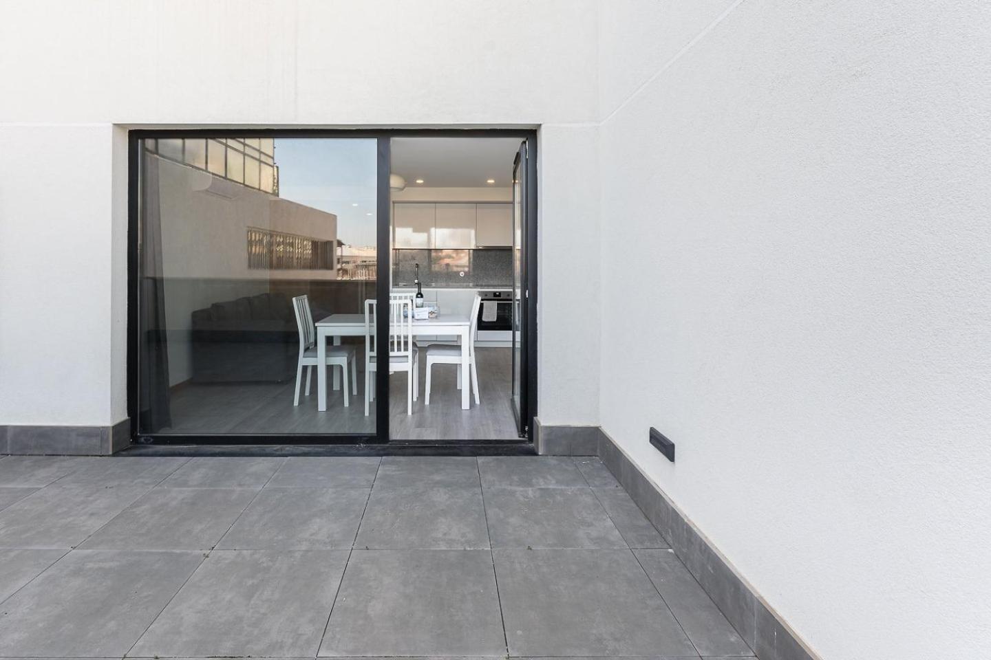 Guestready - Sleek Monochromatic In Bonfim Apartment Porto Ngoại thất bức ảnh